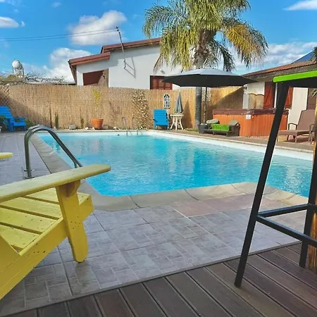 Traditional Cypriot House - Akapanou Apartment